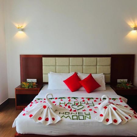 Capital Wind Kalpitiya "Wind Beach" Esterno foto