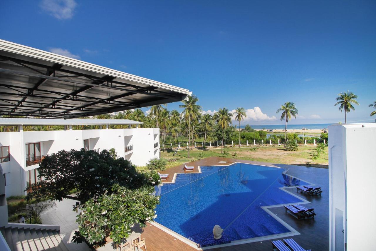 Capital Wind Kalpitiya "Wind Beach" Esterno foto