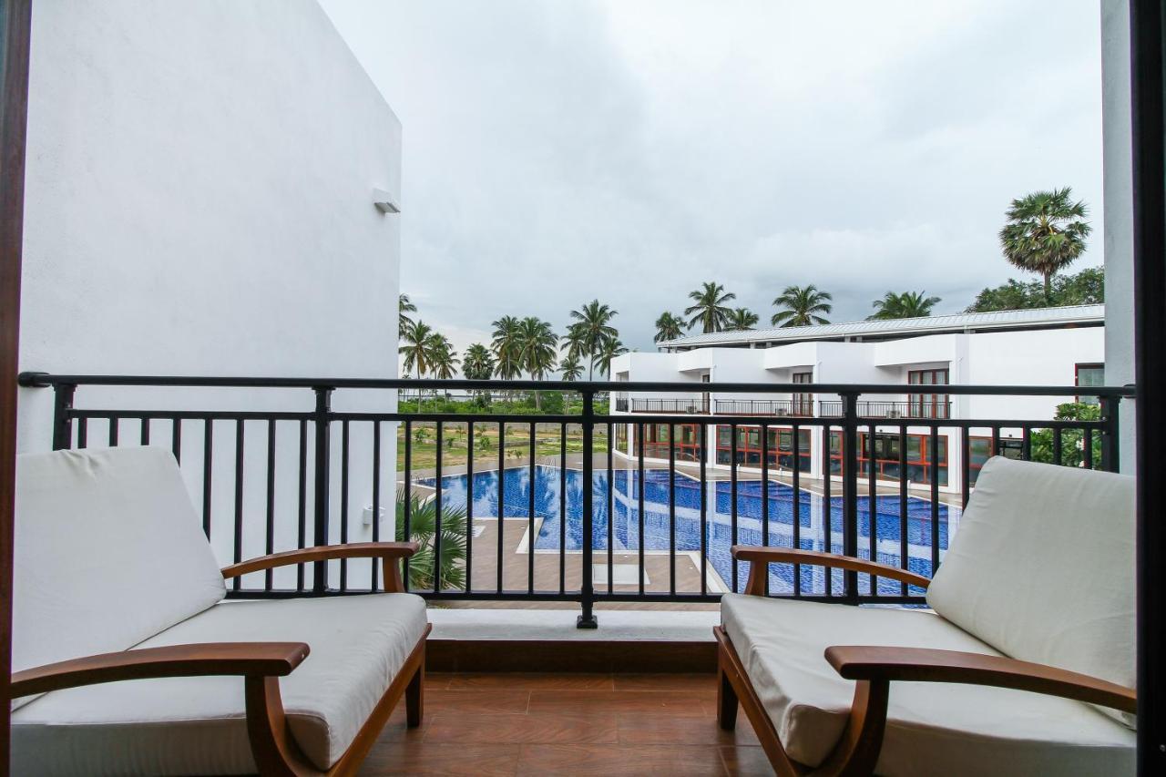 Capital Wind Kalpitiya "Wind Beach" Esterno foto