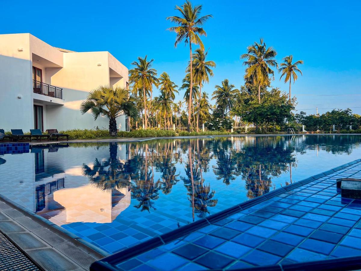 Capital Wind Kalpitiya "Wind Beach" Esterno foto
