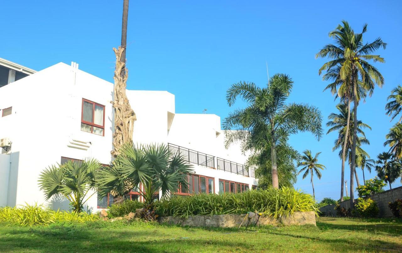 Capital Wind Kalpitiya "Wind Beach" Esterno foto