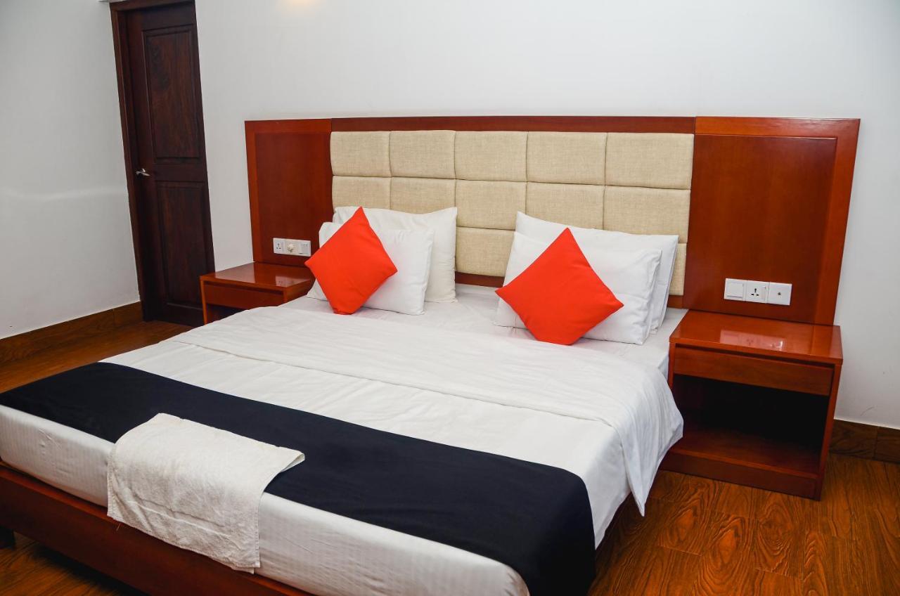 Capital Wind Kalpitiya "Wind Beach" Esterno foto